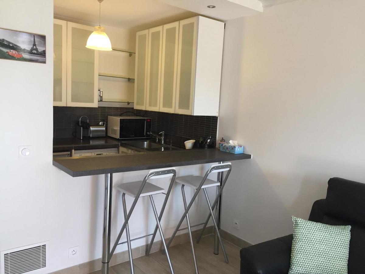Belle Residence Au Centre De Saint Tropez Avec Piscine Et Garage Dış mekan fotoğraf
