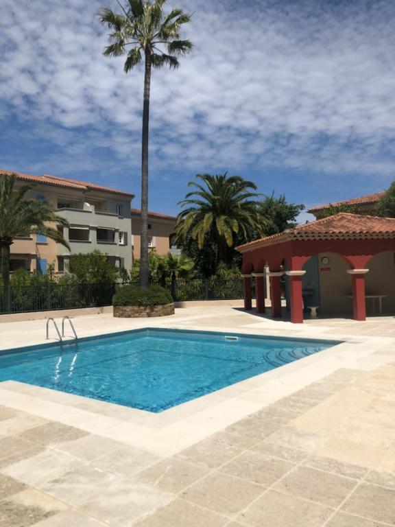 Belle Residence Au Centre De Saint Tropez Avec Piscine Et Garage Dış mekan fotoğraf